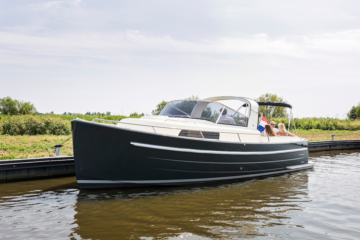 Antaris Seventy7 Cabin
