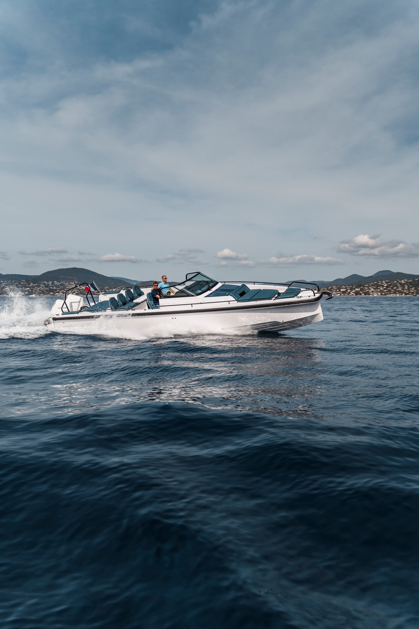 Axopar 37 Spyder