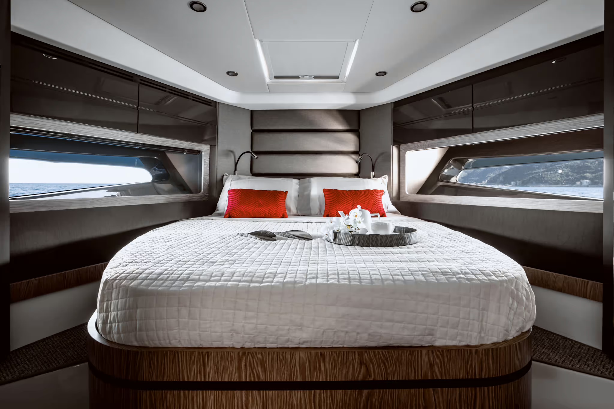 Azimut Atlantis 45, hoofdhut