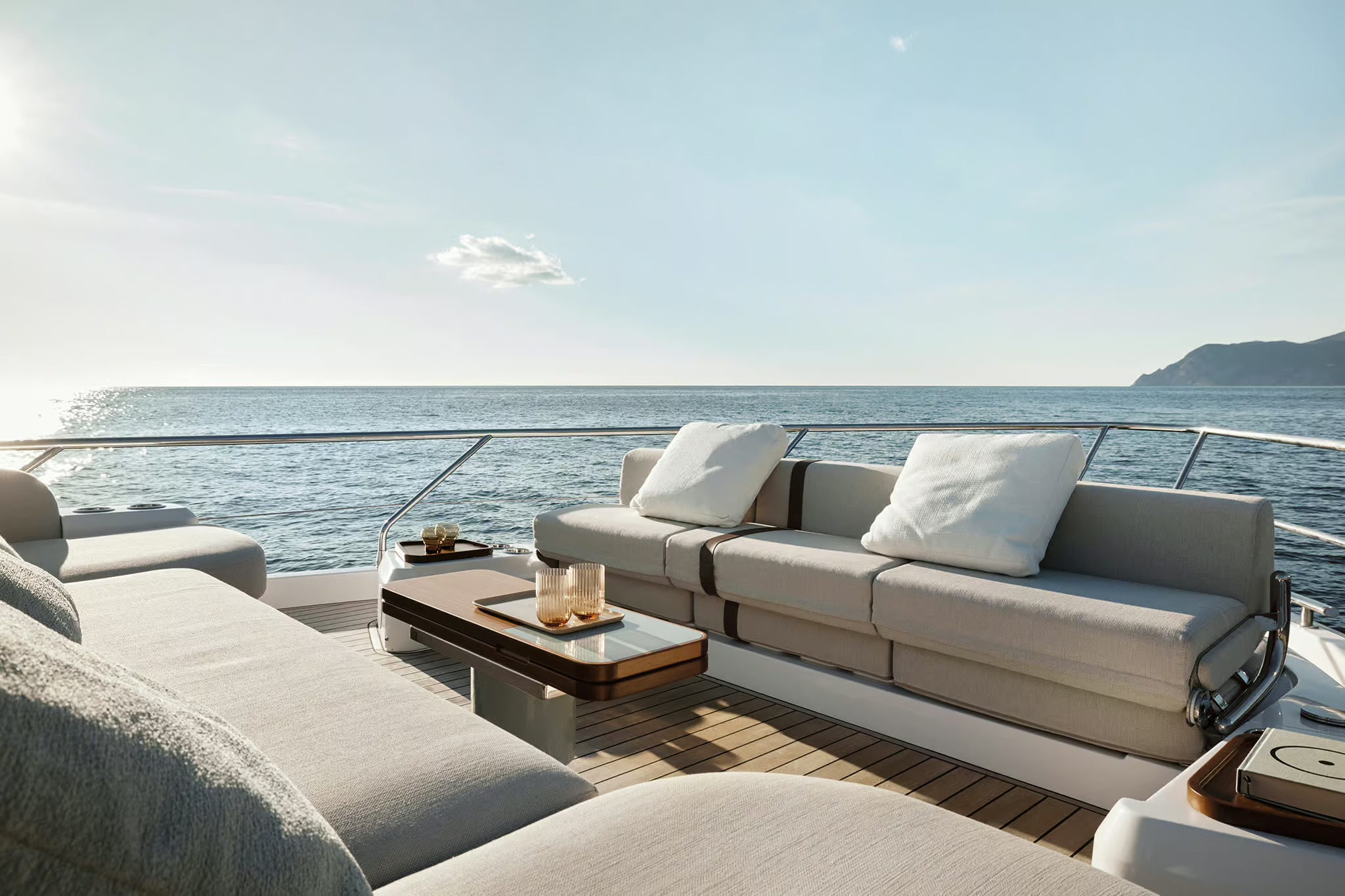 Azimut Fly 62, boot van buiten