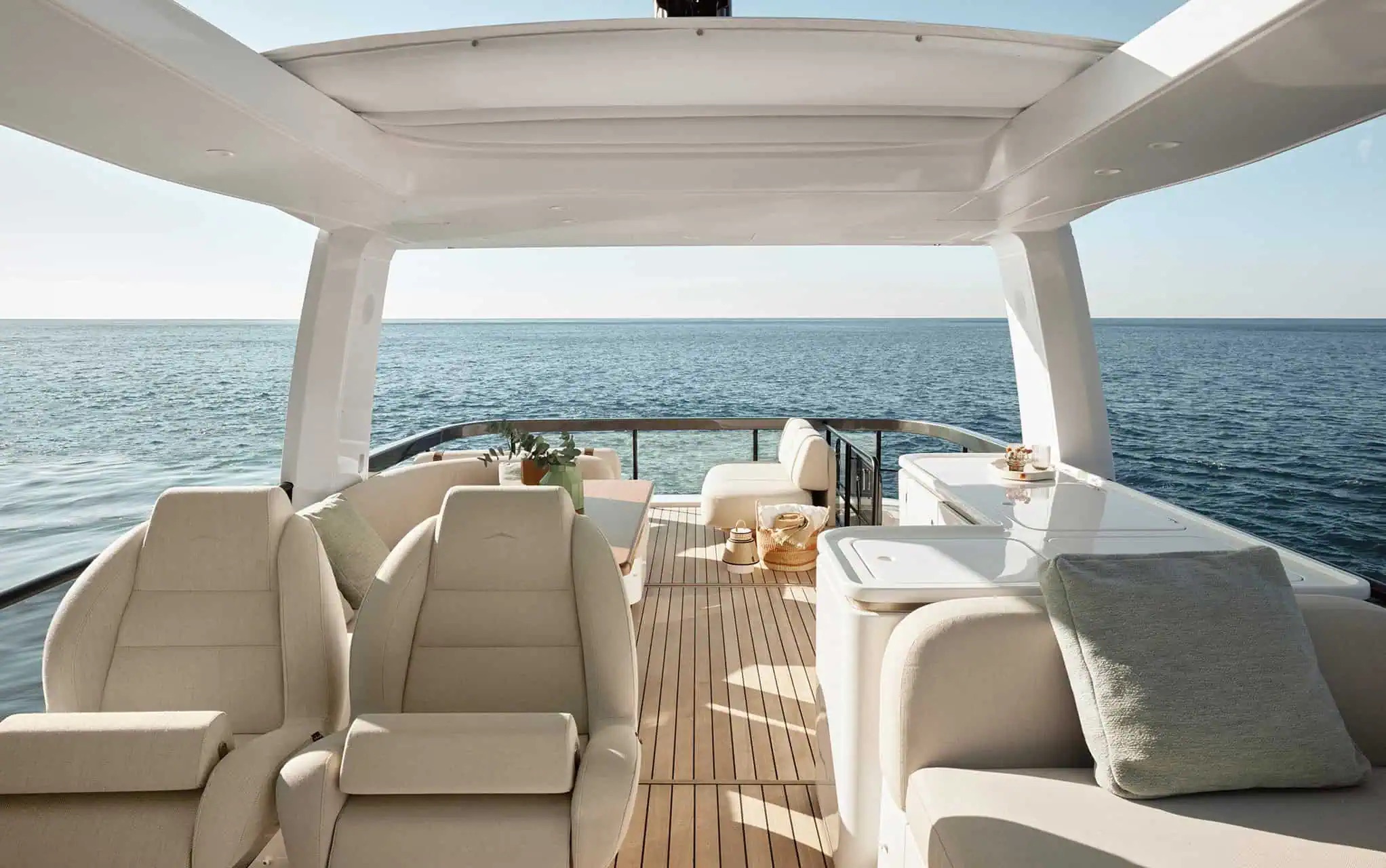 Azimut Fly 62, flybridge