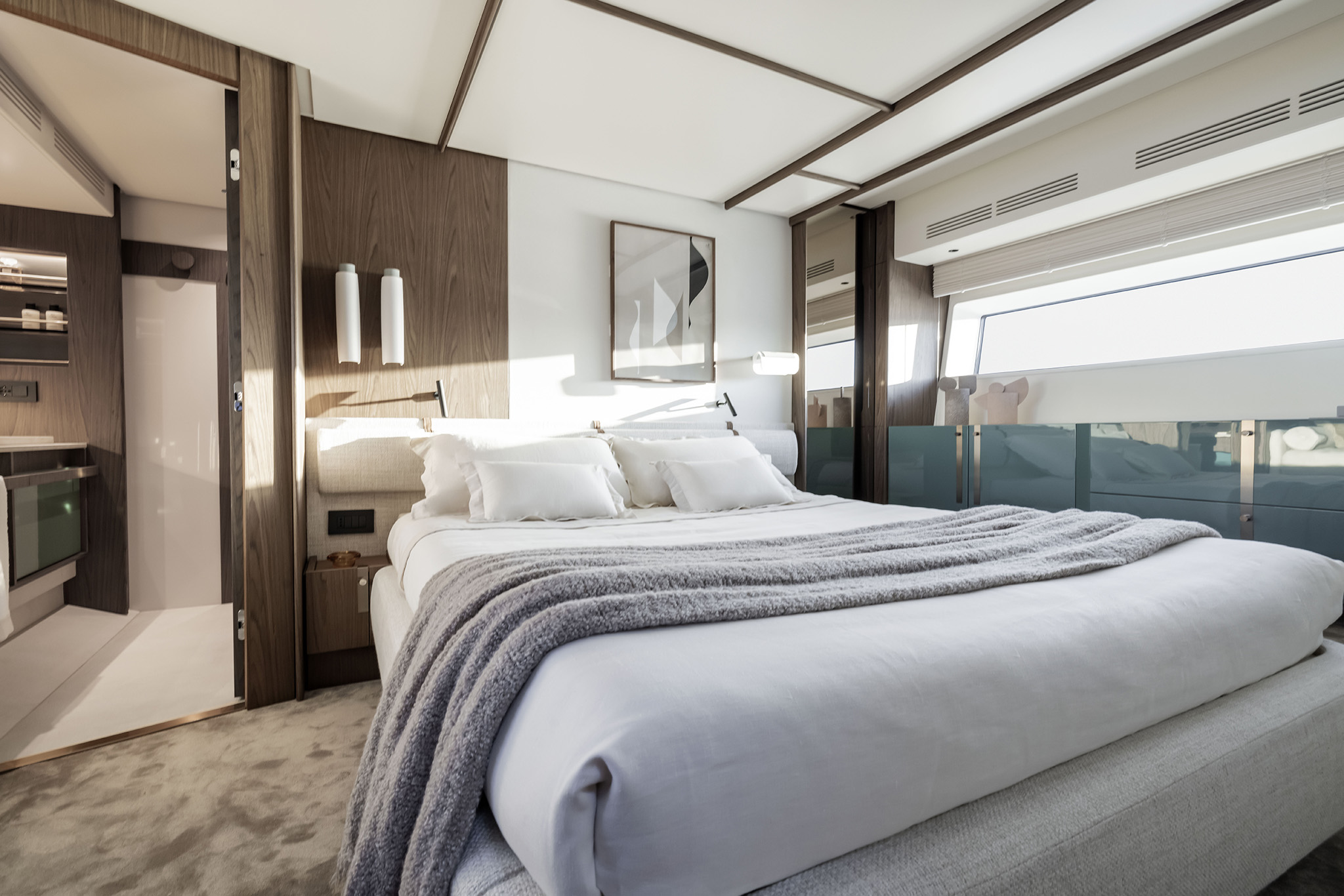 Azimut Fly 72, hoofdhut met bed