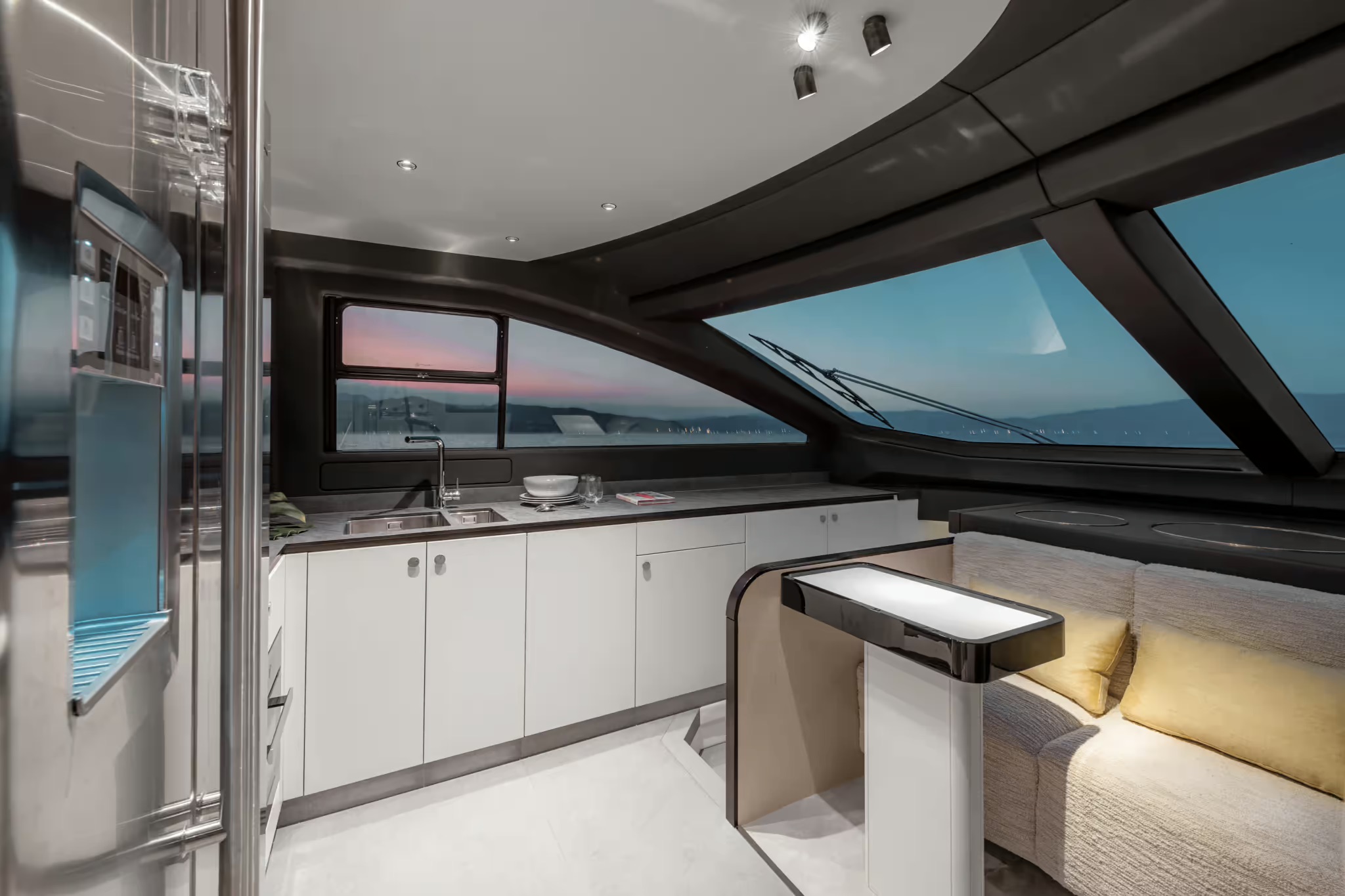 Azimut Fly 78, keuken