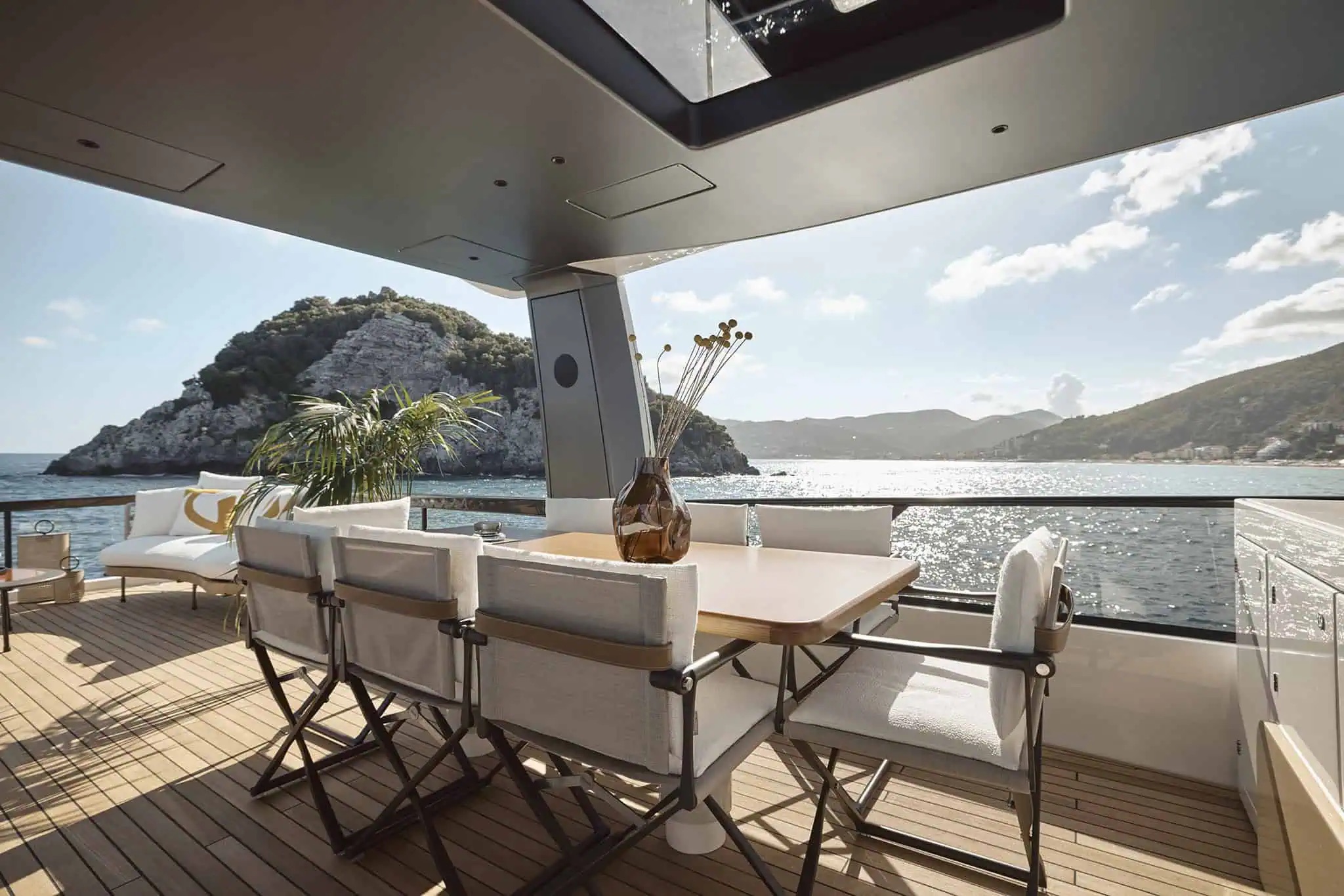 Azimut Fly 82, flybridge