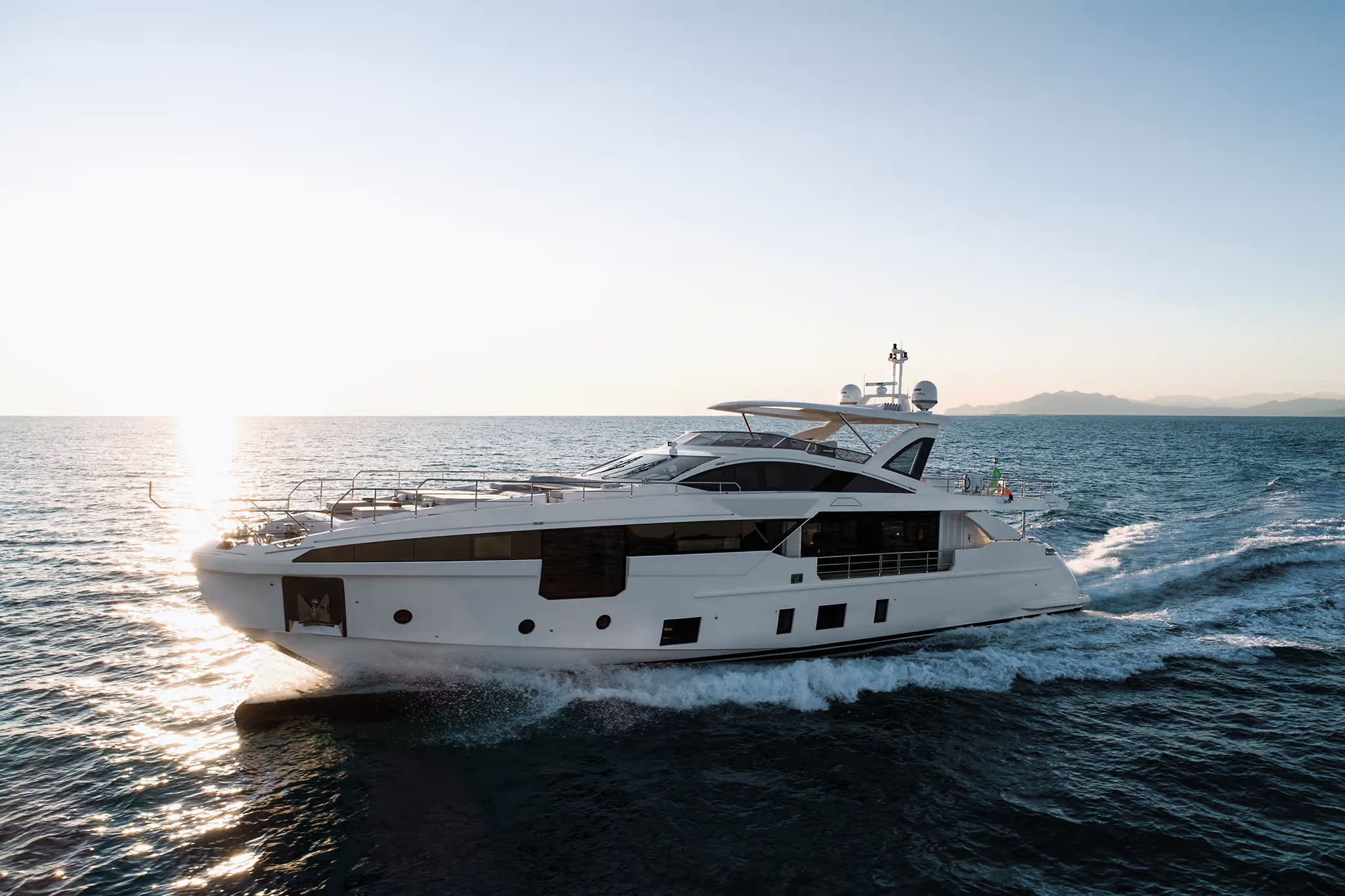 Azimut Grande 32M, boot varend
