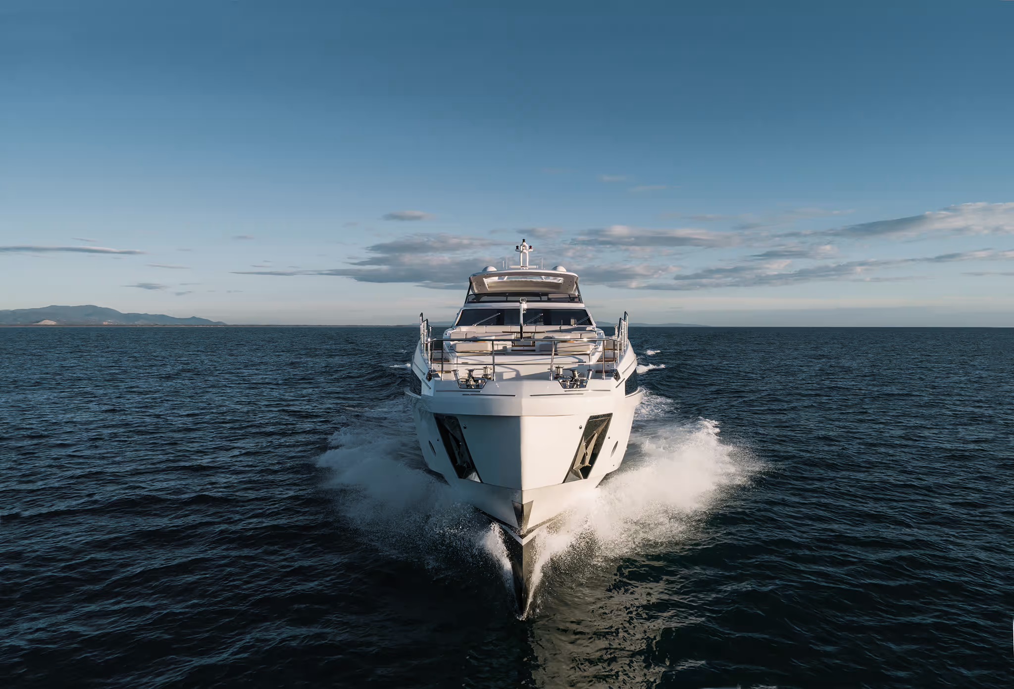 Azimut Grande 32M, boot varend