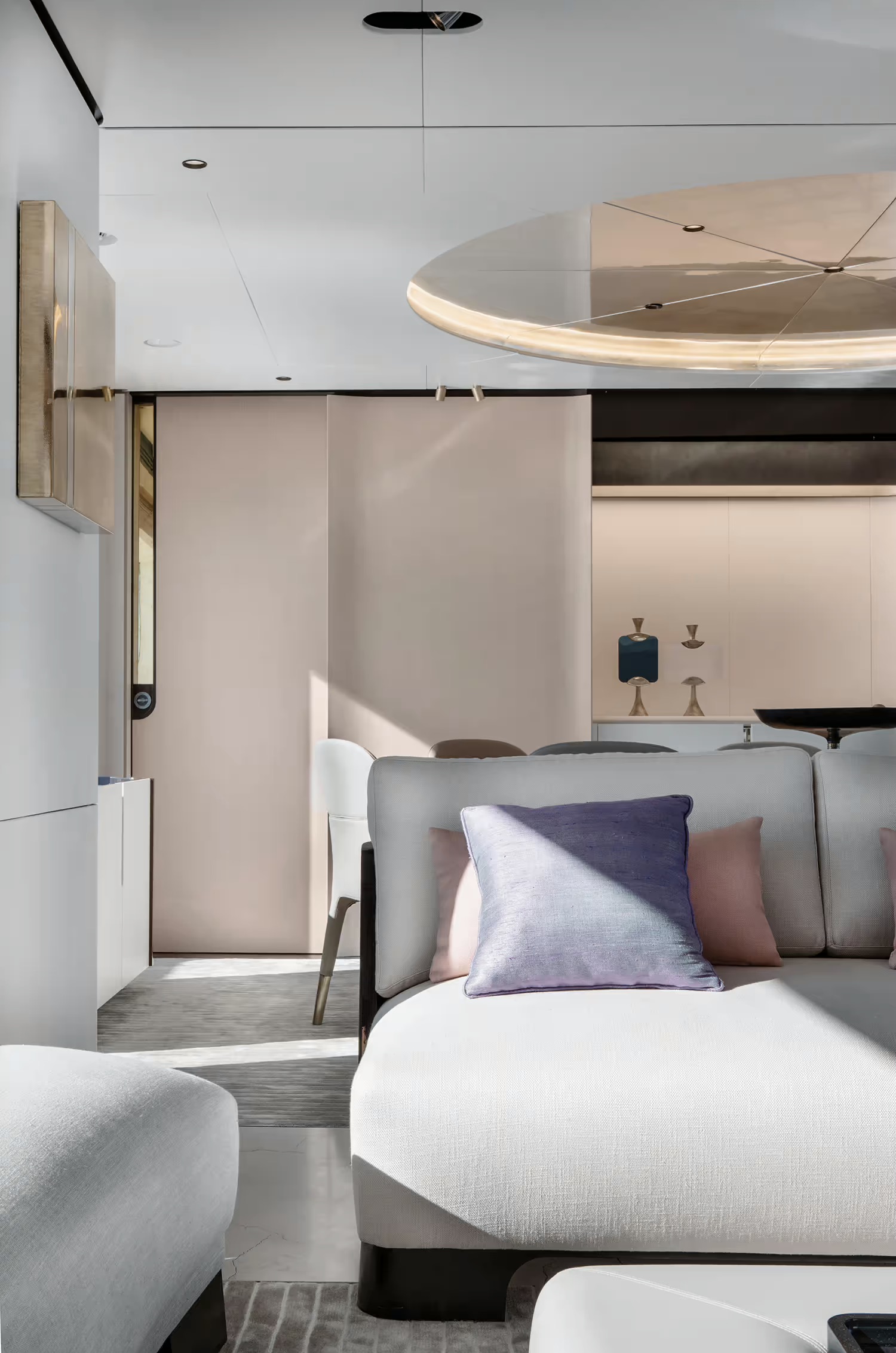 Azimut Grande 32M, salon