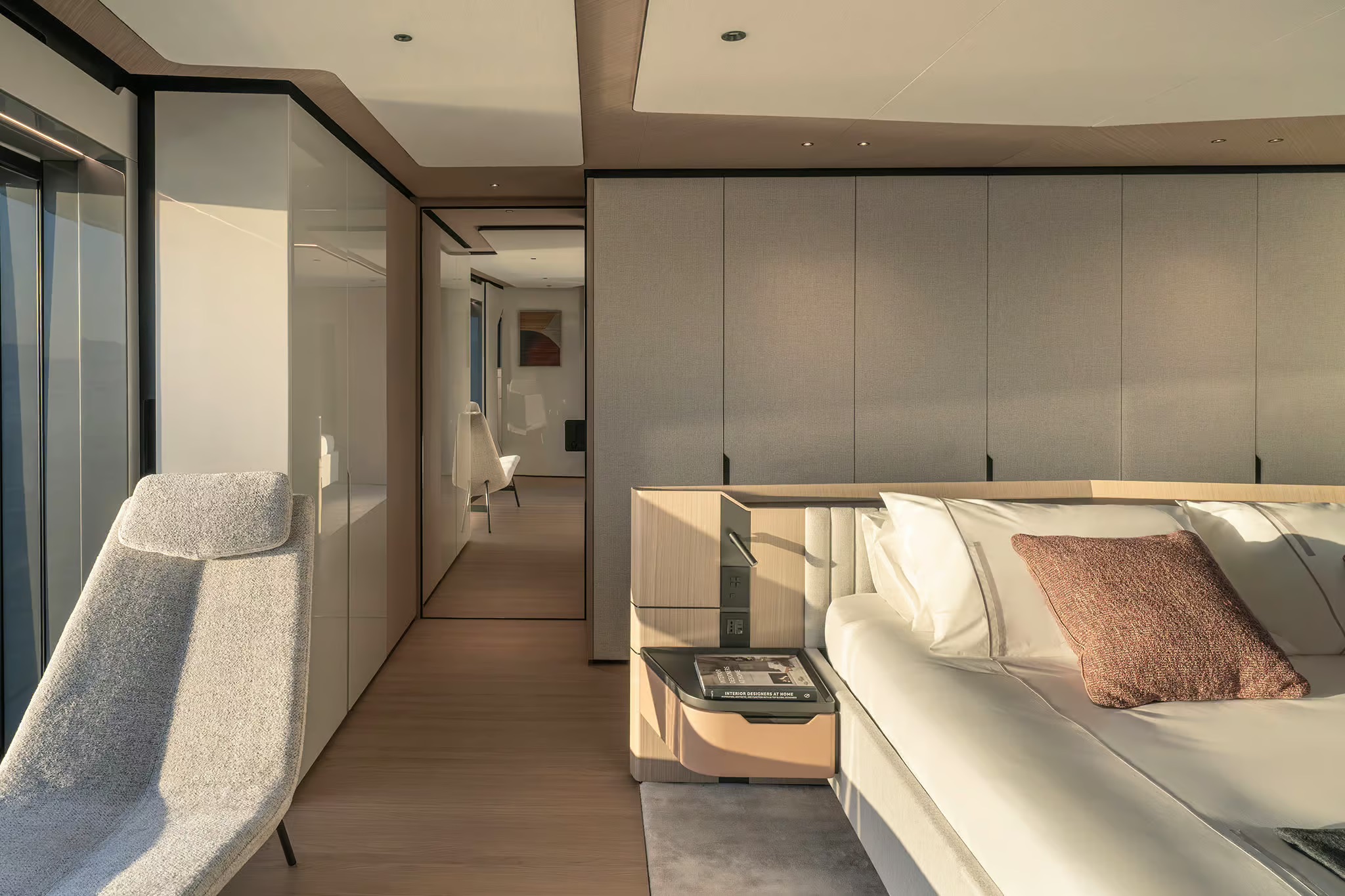 Azimut Grande 36M, hoofdhut