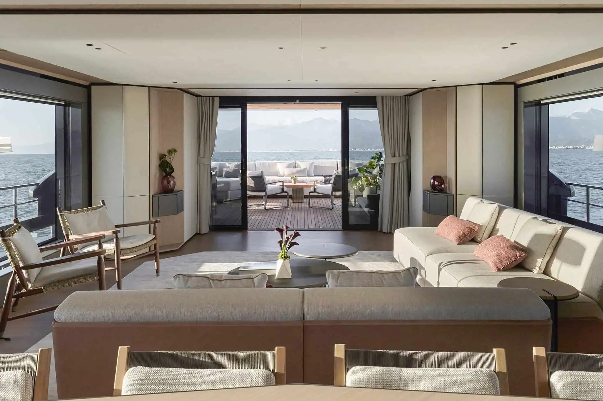 Azimut Grande 36M, salon
