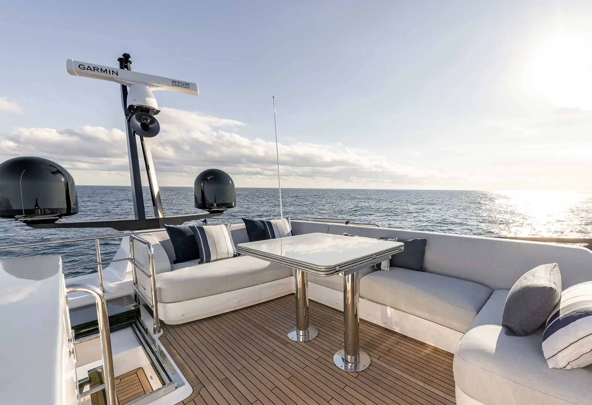 Azimut S7, flybridge