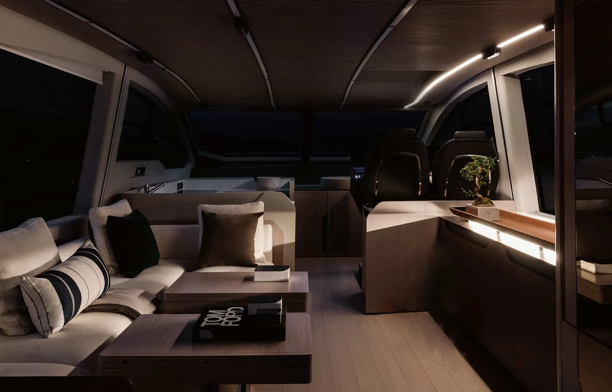 Azimut S7, salon
