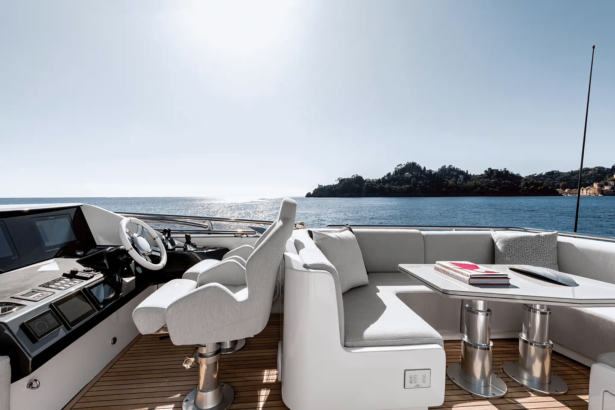 Azimut S8, flybridge