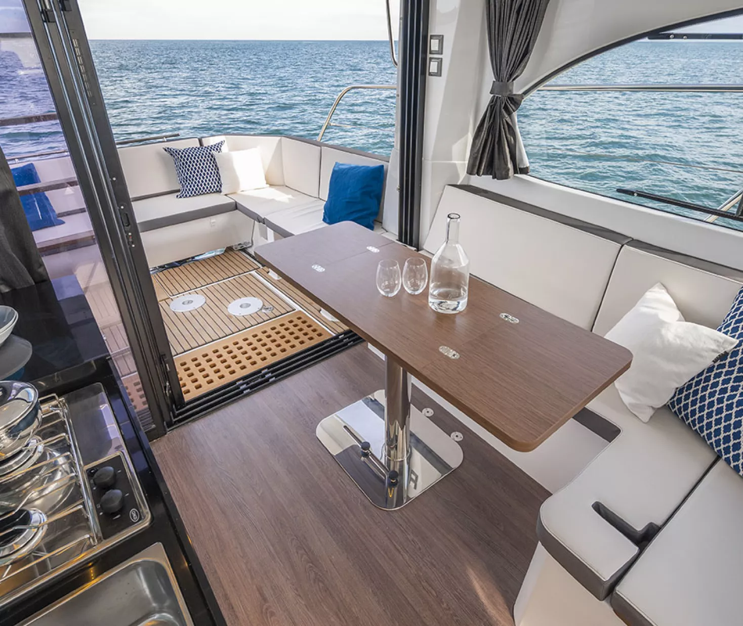 Beneteau Antares 11 Fly