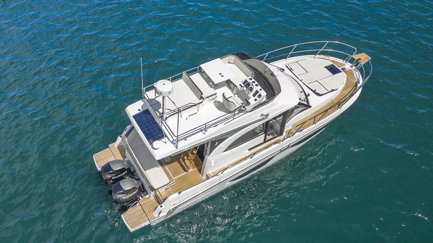Beneteau Antares 11 Fly
