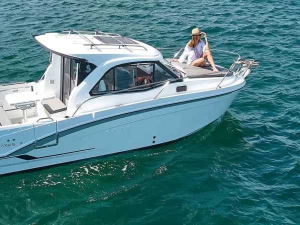 Beneteau Antares 7