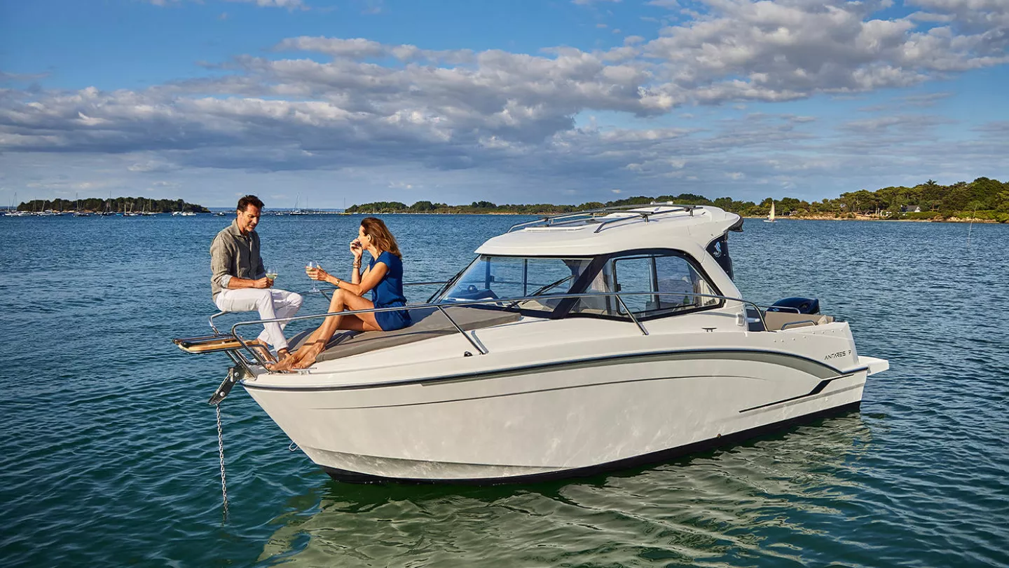 Beneteau Antares 7