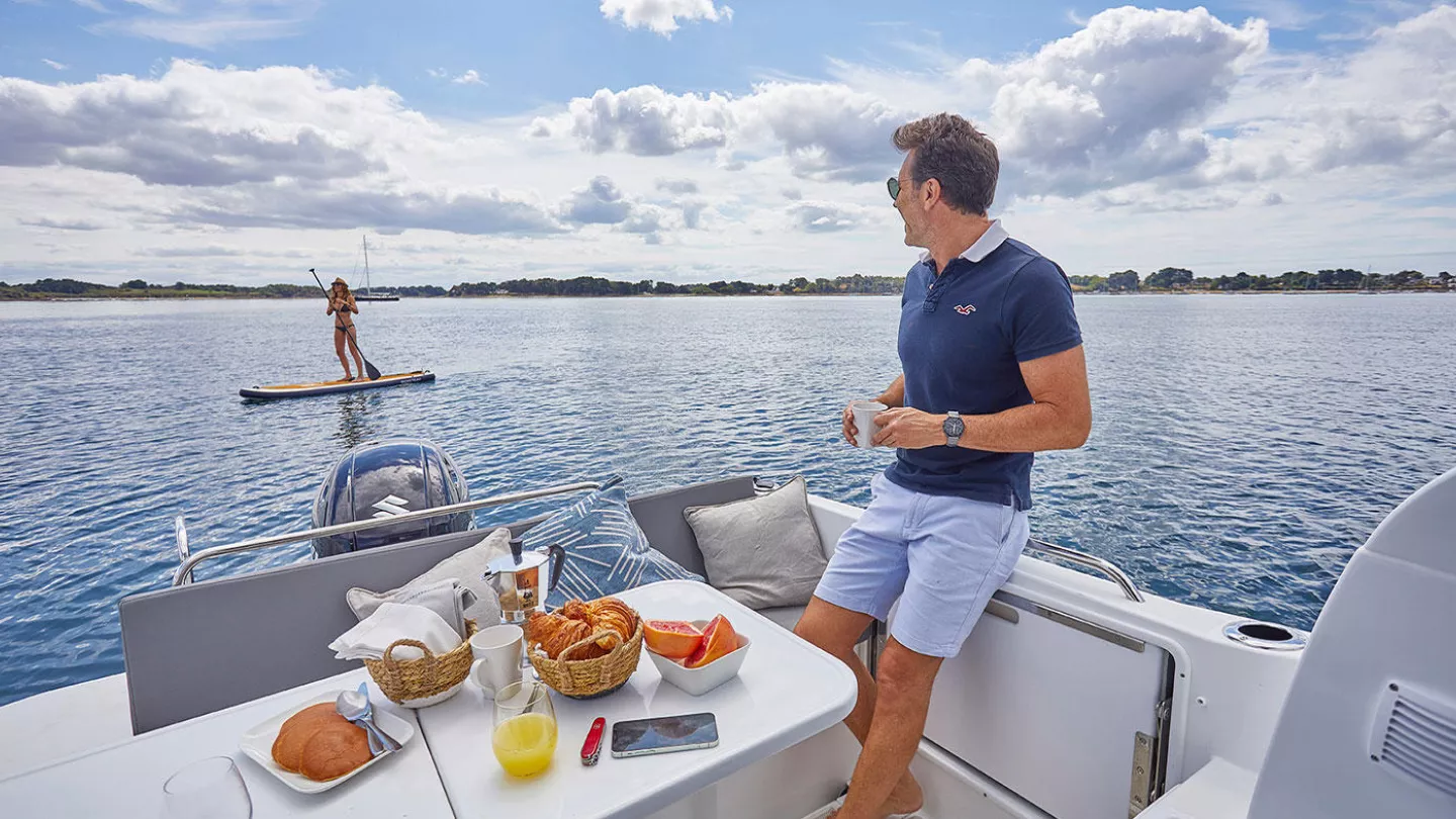 Beneteau Antares 7