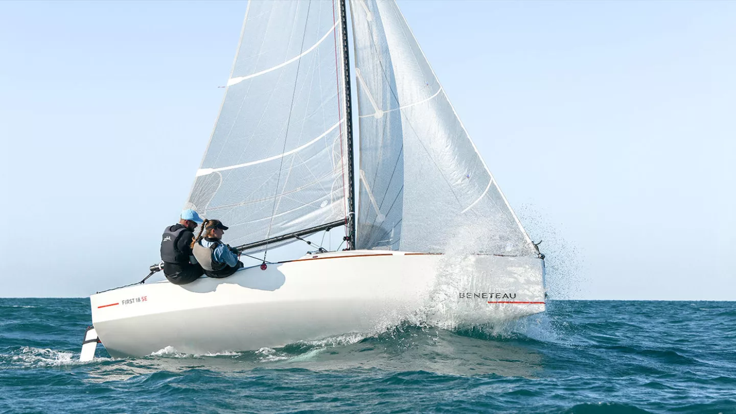 Beneteau First 18 SE