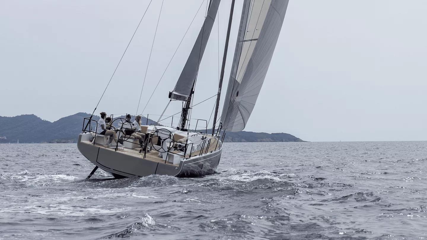 Beneteau First 44