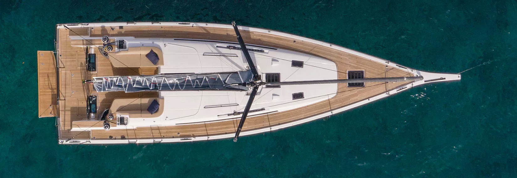 Beneteau First 44