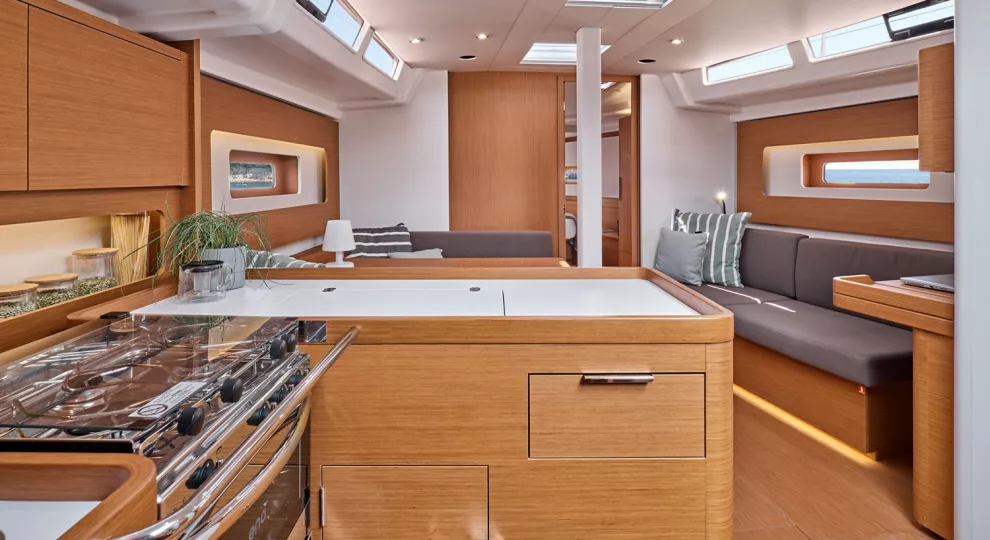 Beneteau First 44