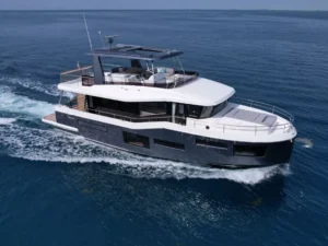 Beneteau Grand Trawler 63