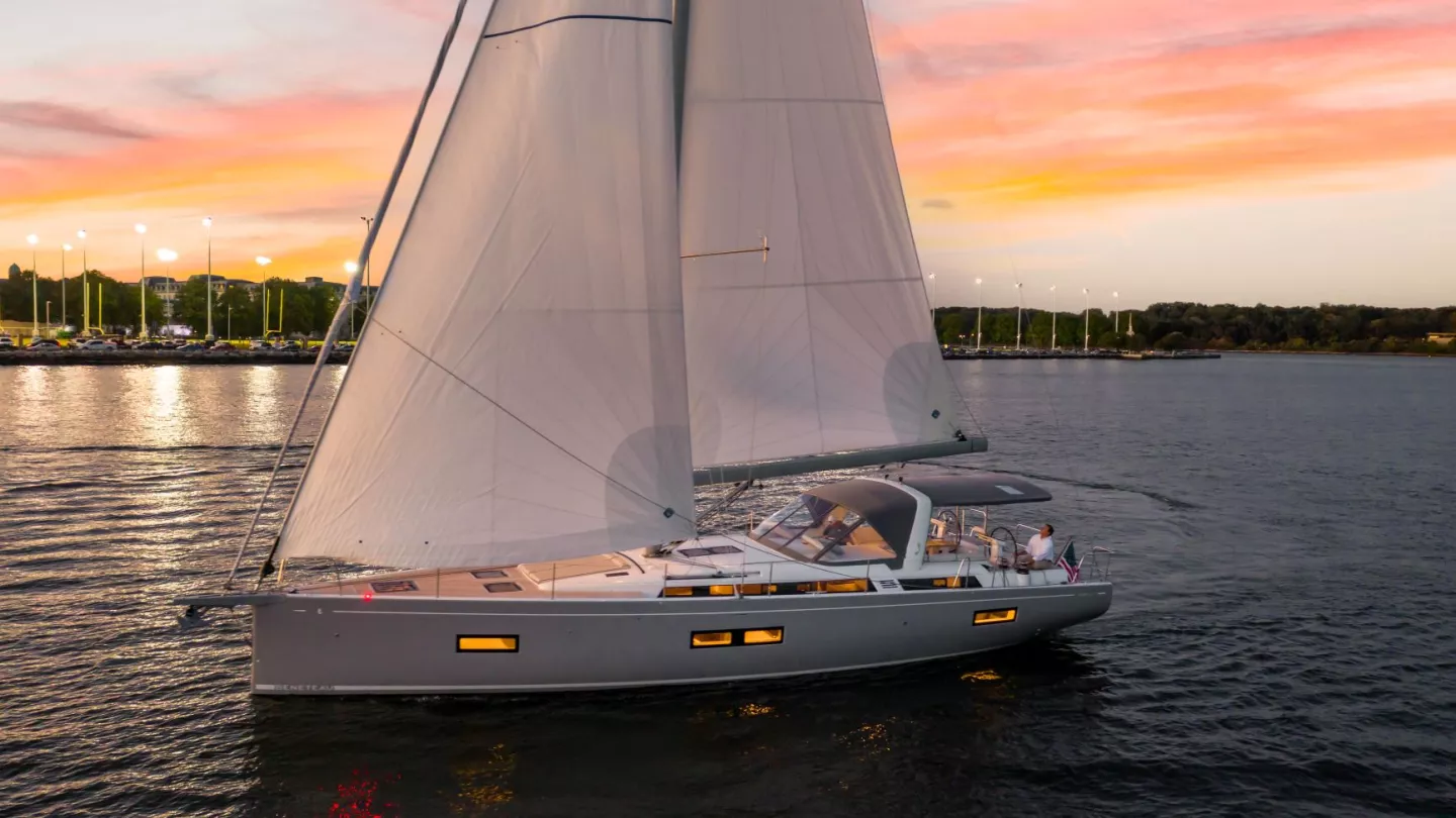 Beneteau Oceanis Yacht 54