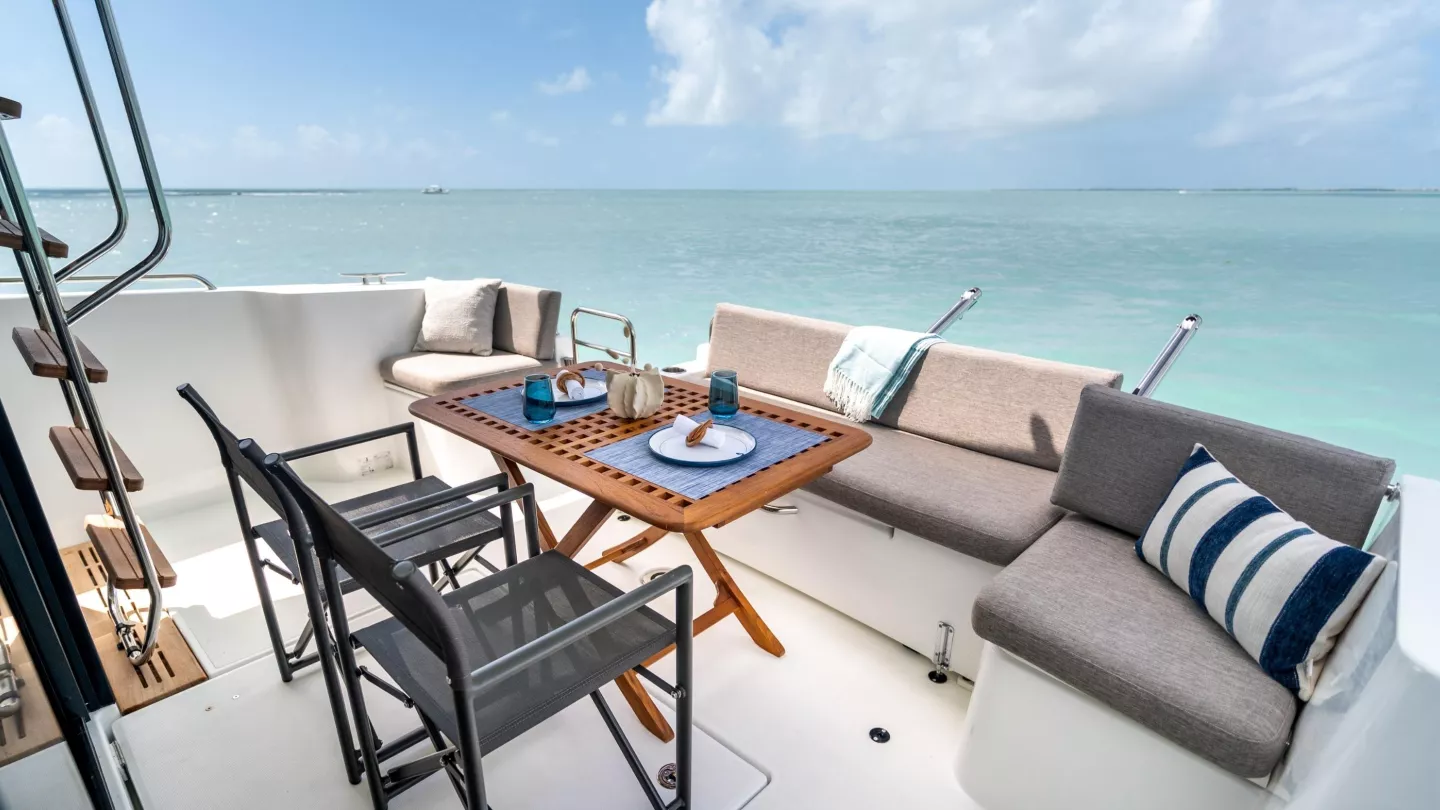 Beneteau Swift Trawler 37 Fly