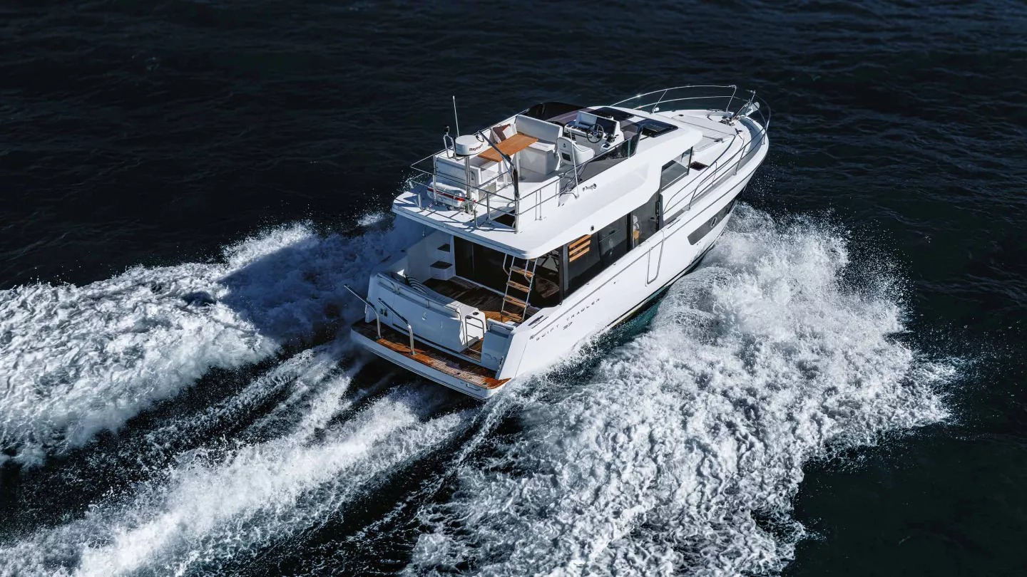 Beneteau Swift Trawler 37 Fly