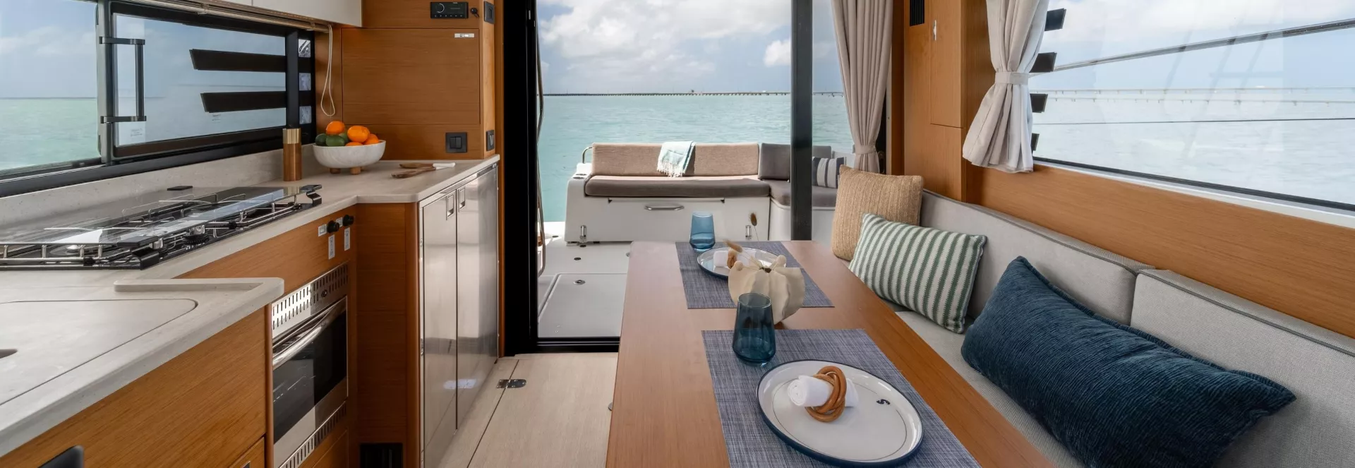 Beneteau Swift Trawler 37 Fly
