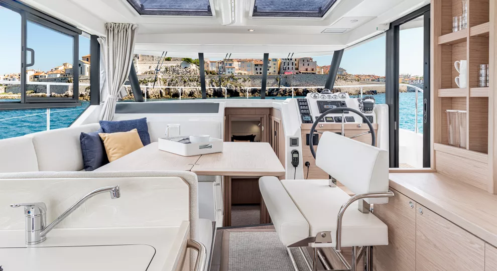 Beneteau Swift Trawler 41 Fly