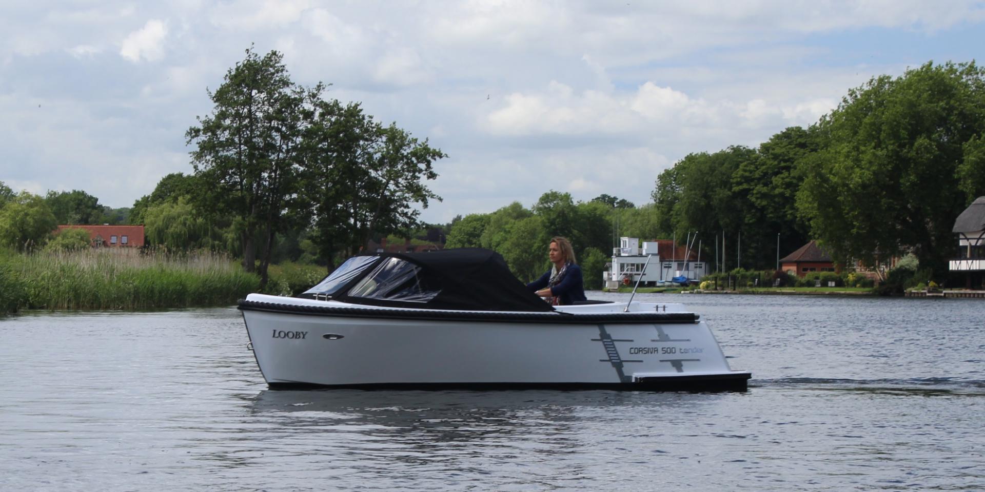 Corsiva 500 Tender