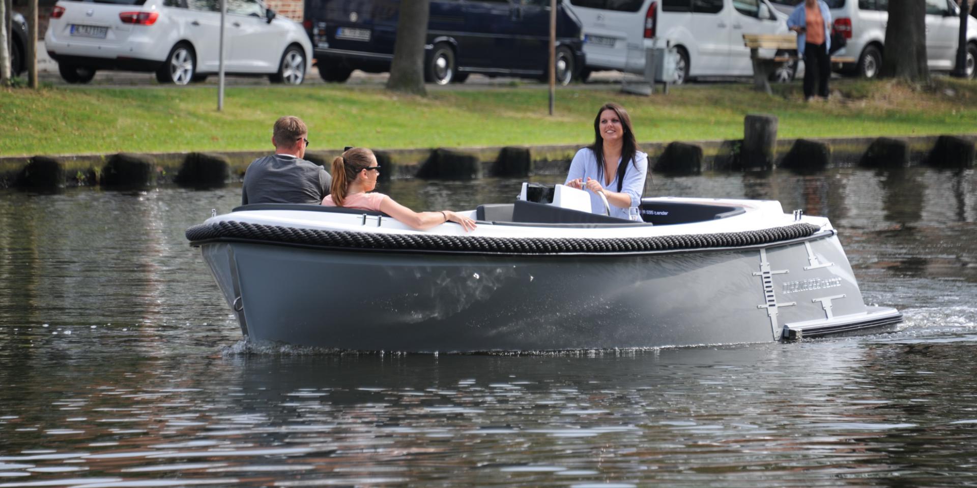 Corsiva 595 Tender