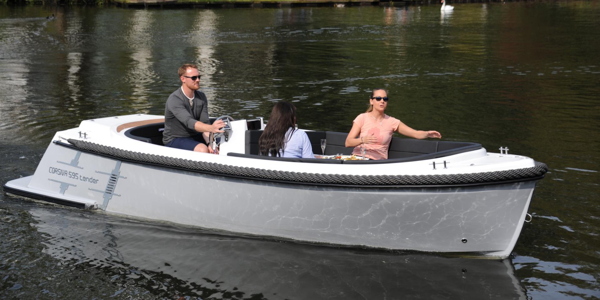 Corsiva 595 Tender