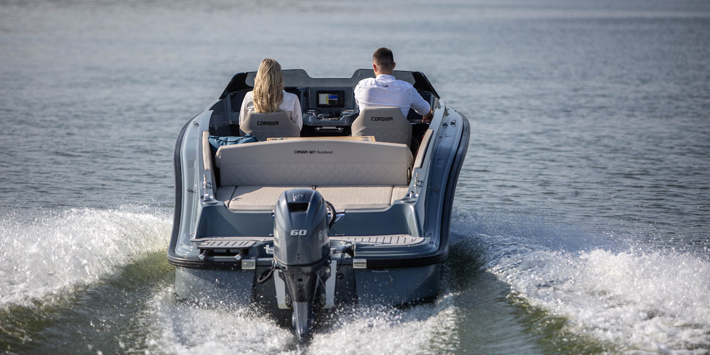 Corsiva 607 Runabout