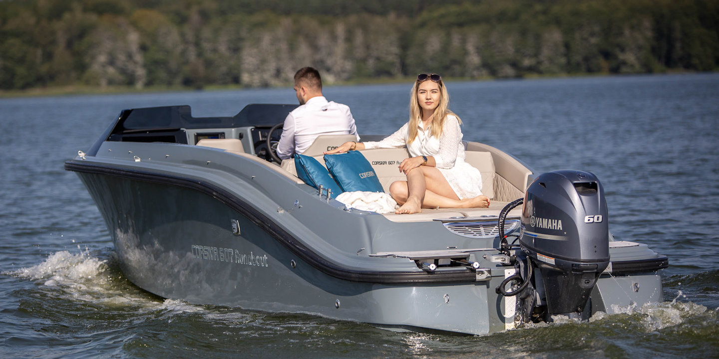 Corsiva 607 Runabout