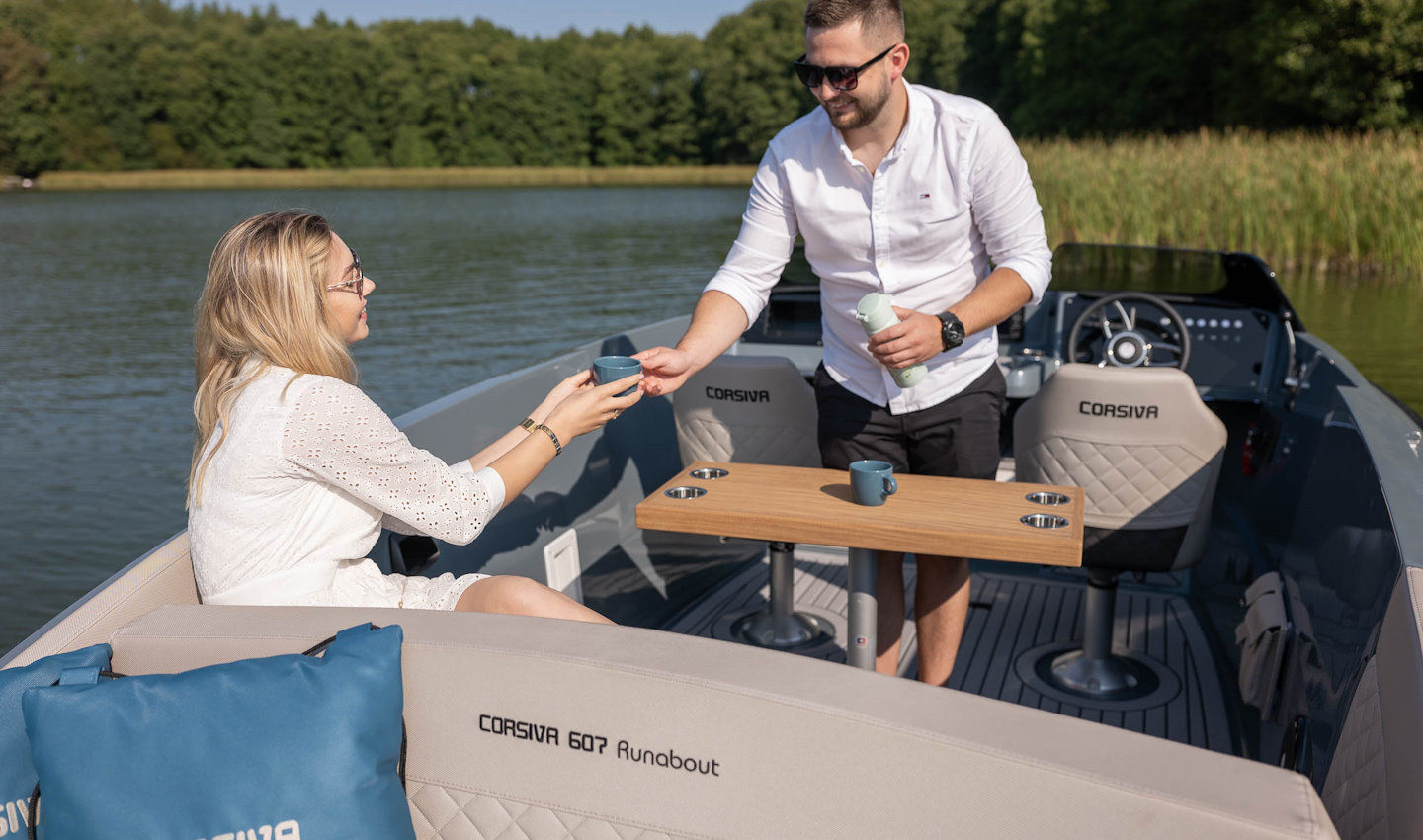 Corsiva 607 Runabout