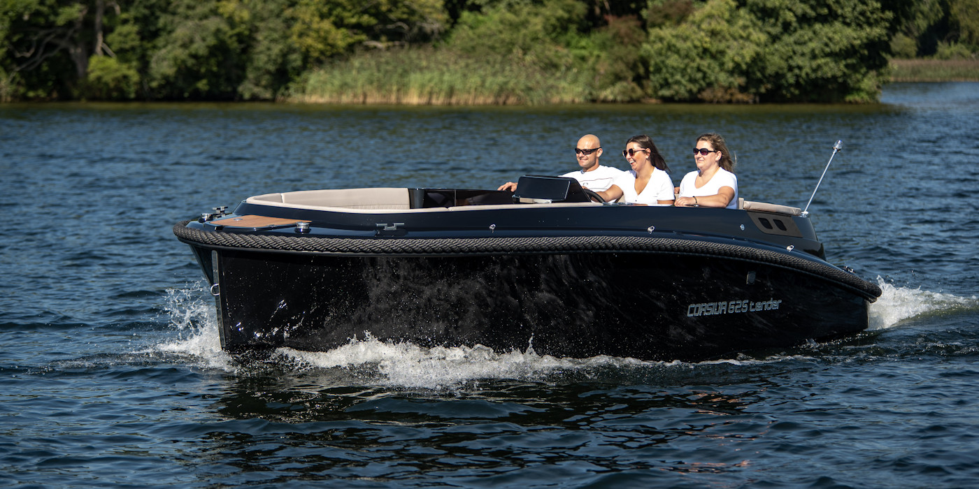 Corsiva 625 Tender