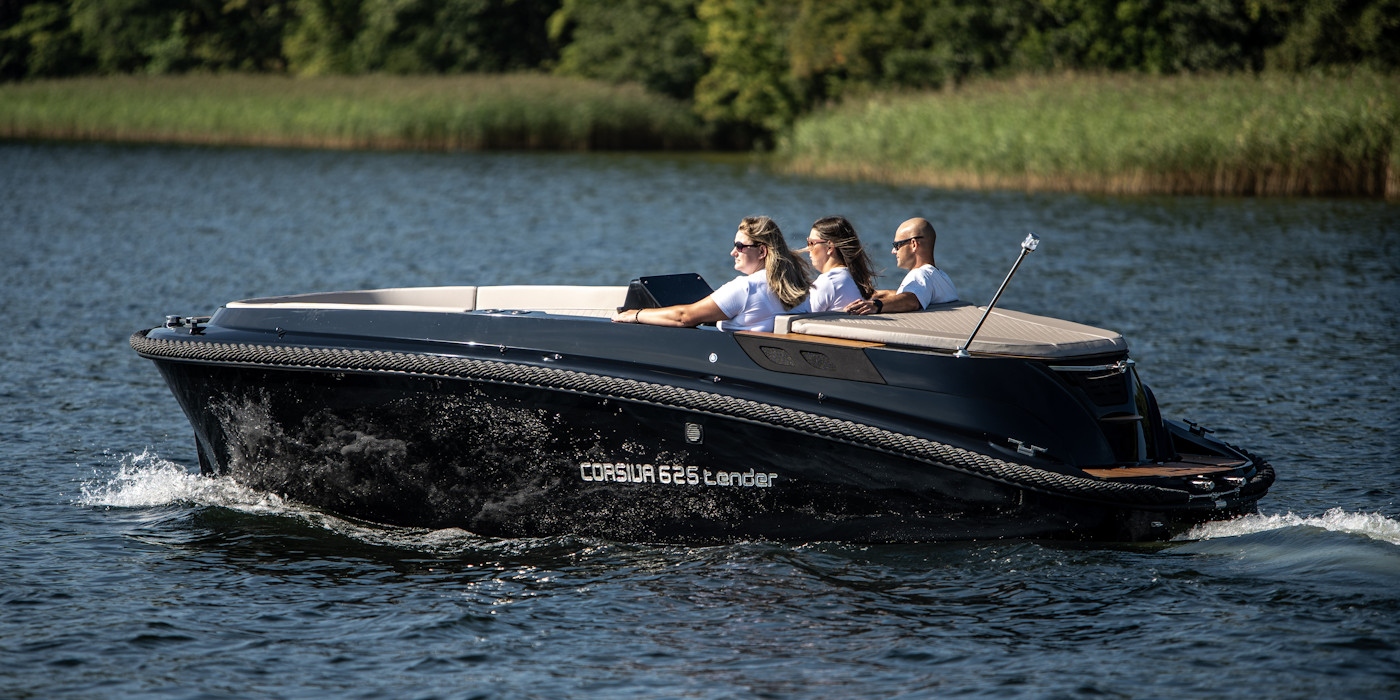 Corsiva 625 Tender
