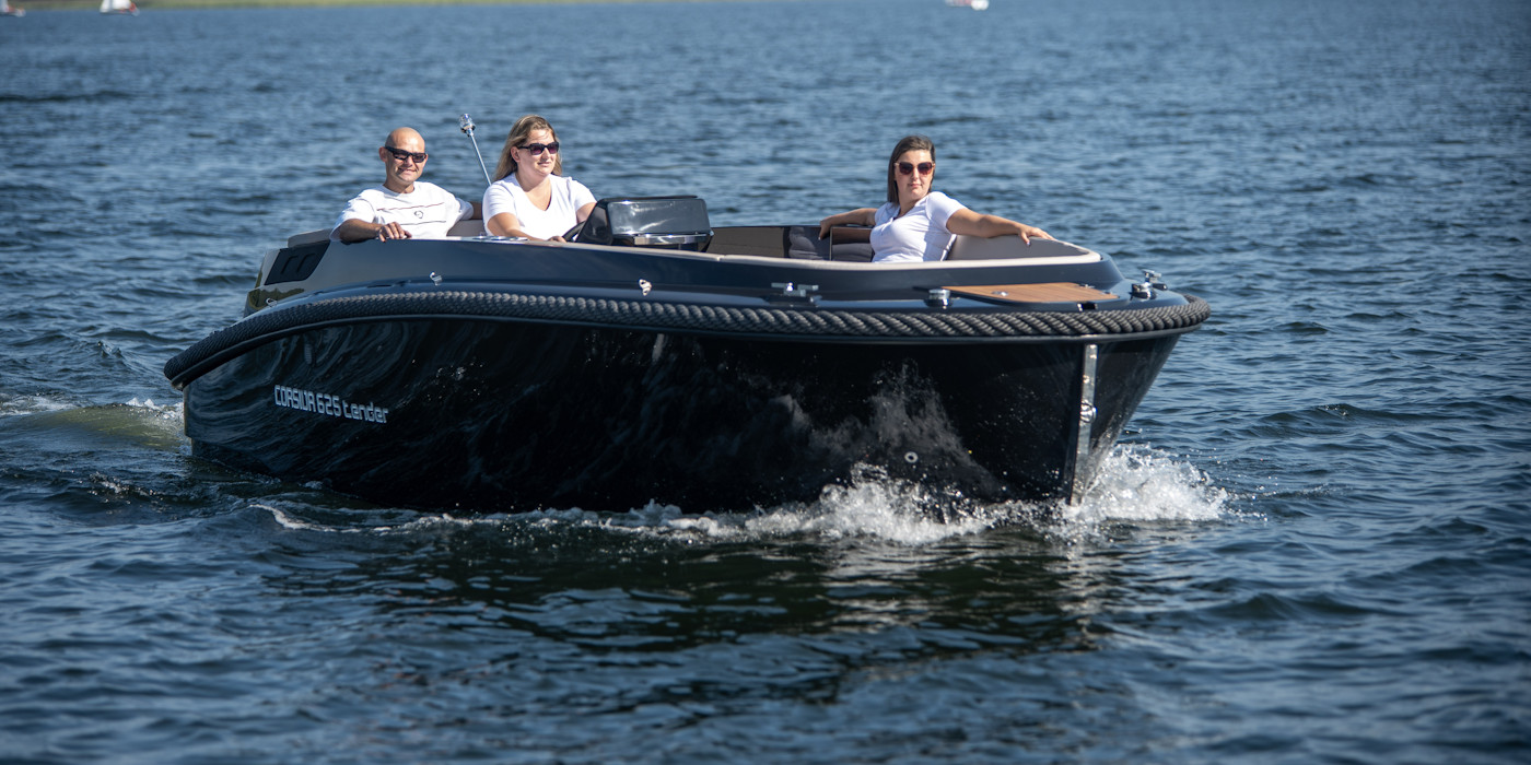 Corsiva 625 Tender