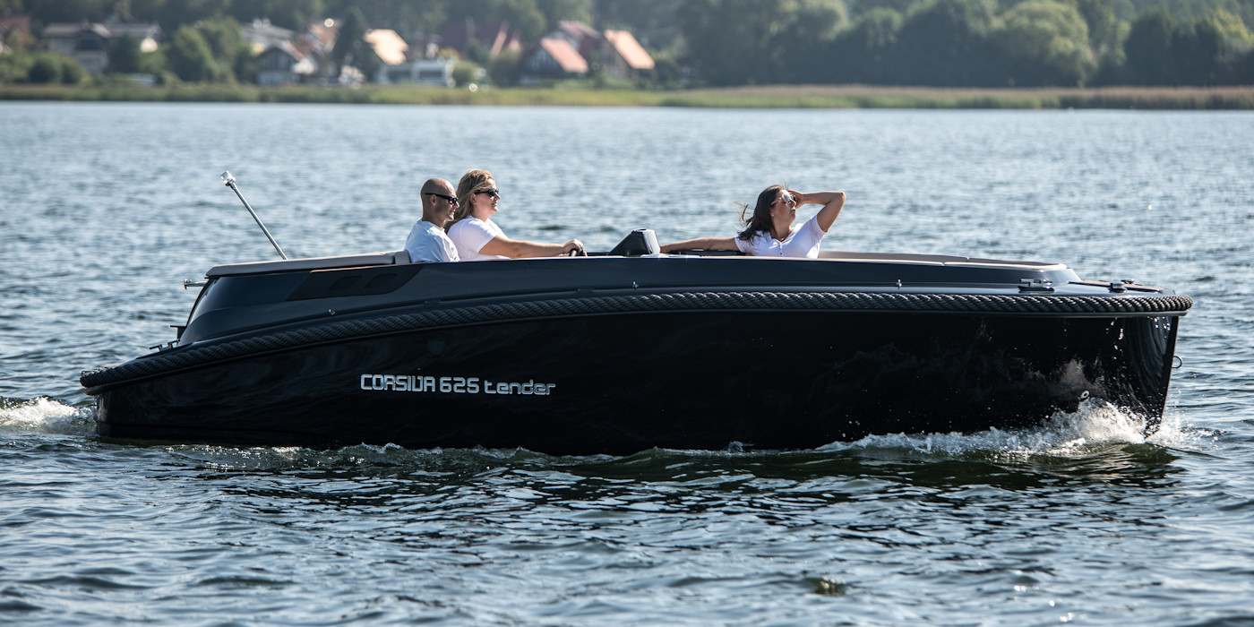 Corsiva 625 Tender