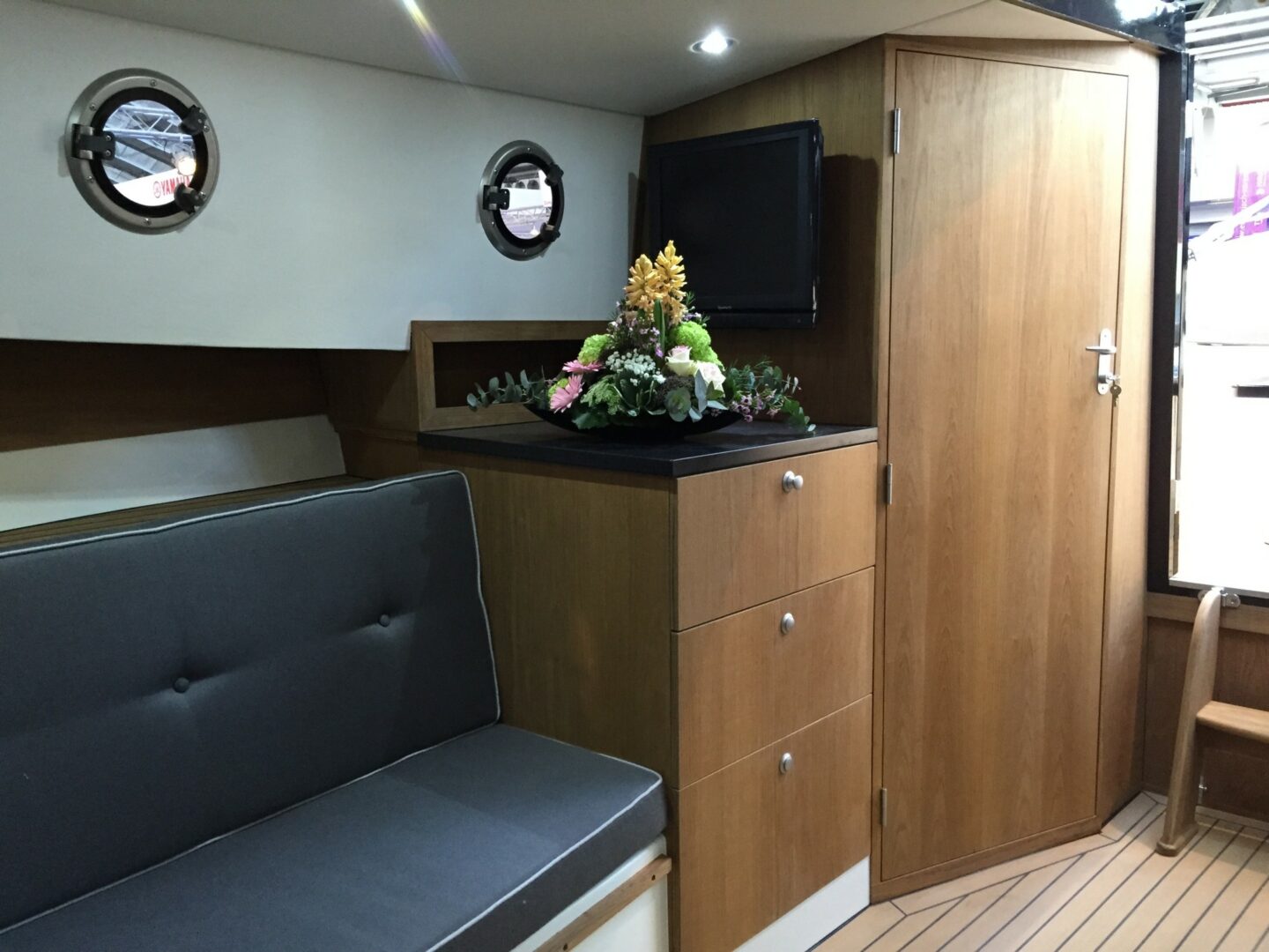 Jan van Gent JVG 10.35 Cabin XL
