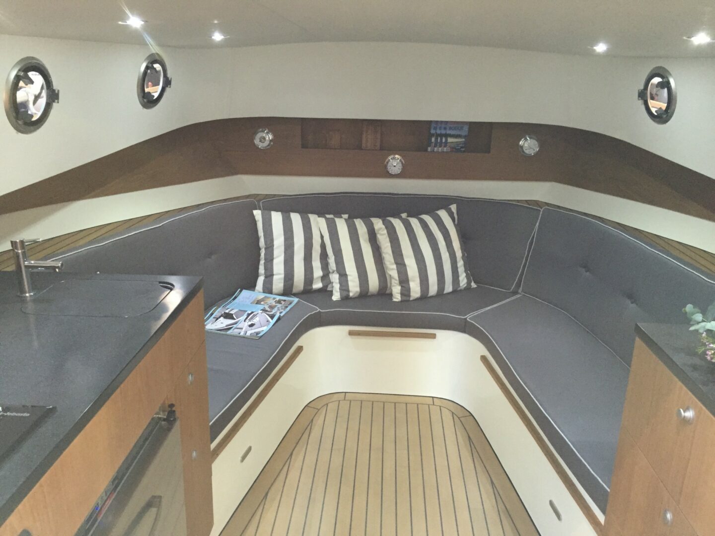 Jan van Gent JVG 10.35 Cabin XL