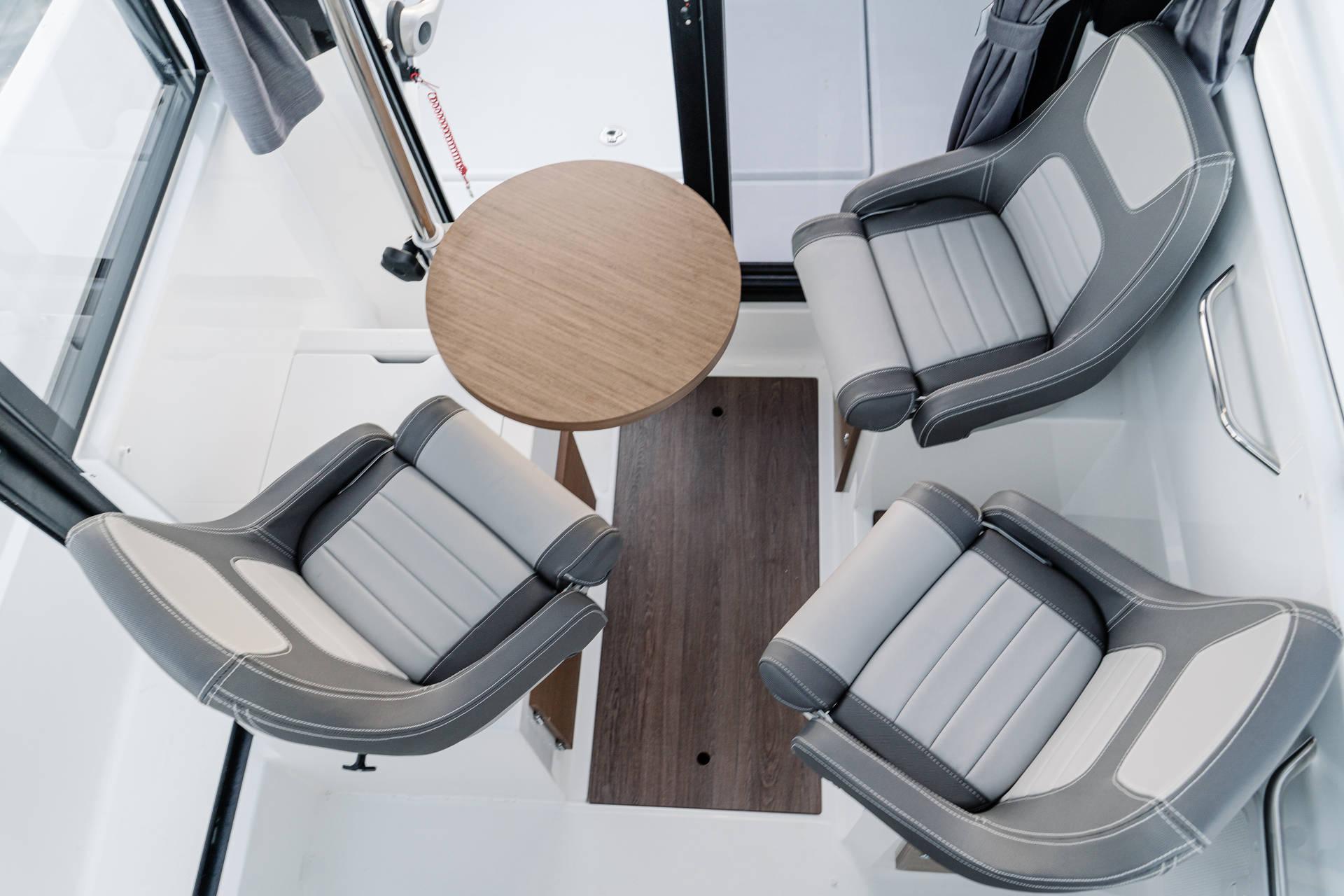 Jeanneau Merry Fisher 695 Sport