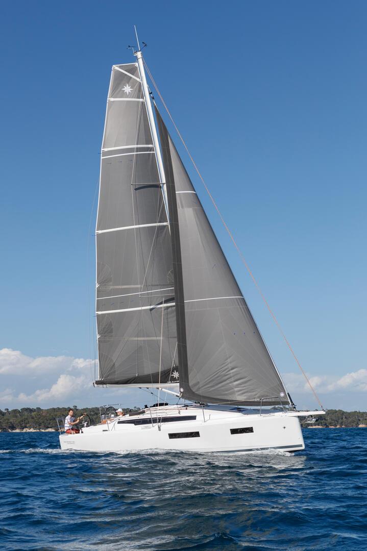Jeanneau Sun Odyssey 350