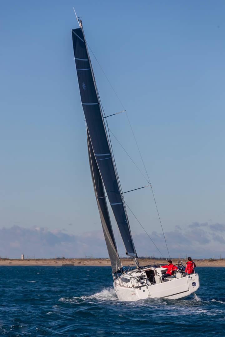 Jeanneau Sun Odyssey 380