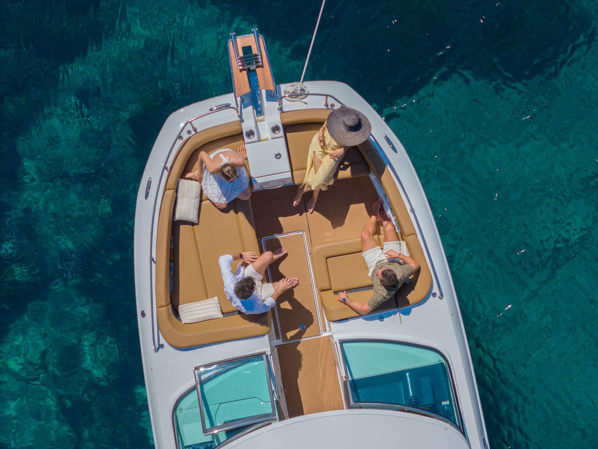 Jeanneau TH33