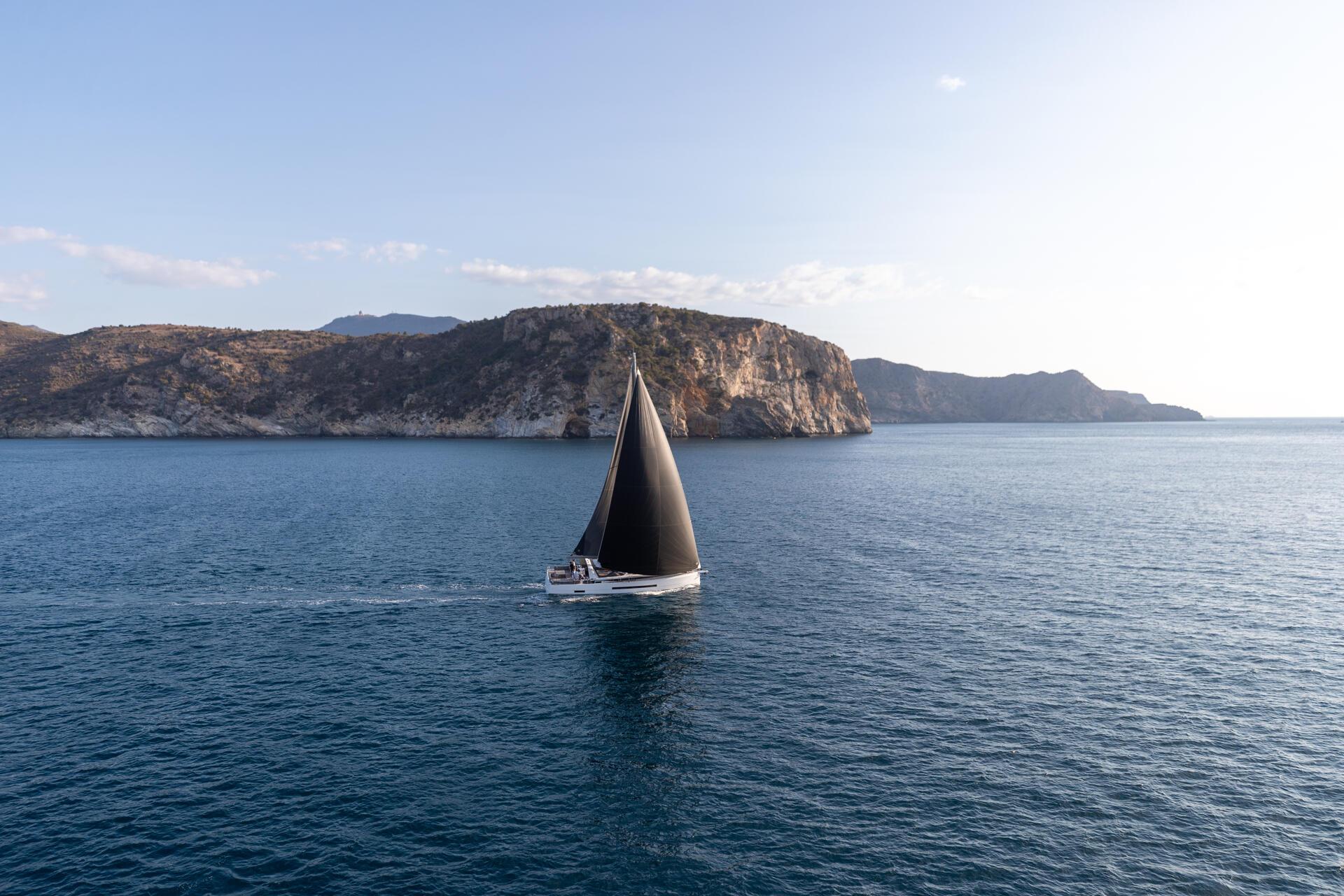 Jeanneau Yachts 55