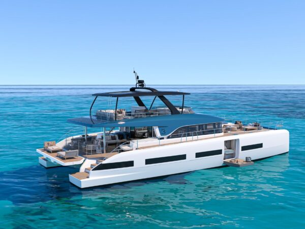 Lagoon Eighty 3, catamaran drijvend op zee