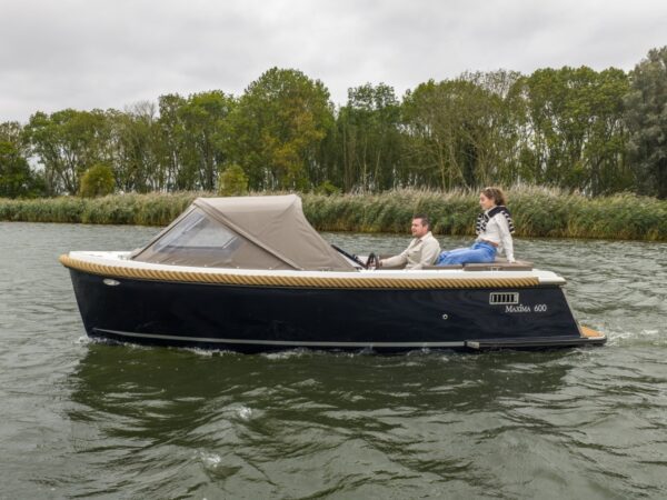 Maxima 600